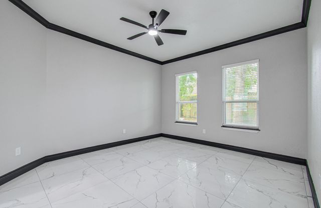 14414 Castle Cove Lane, Houston, TX 77044