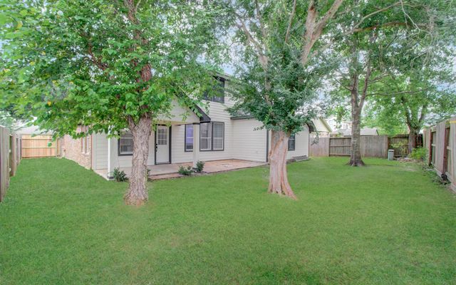 14414 Castle Cove Lane, Houston, TX 77044