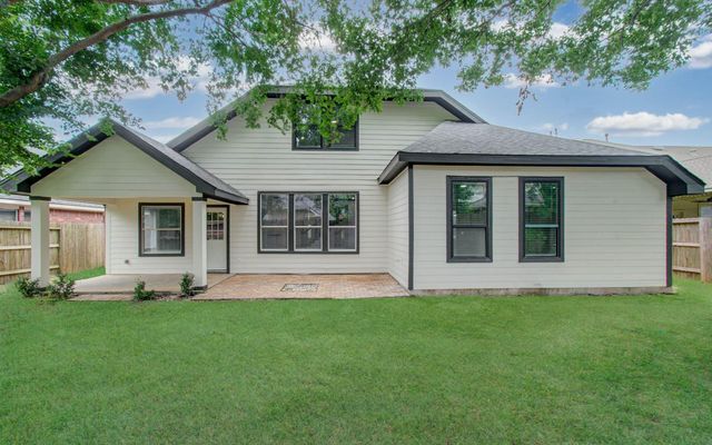 14414 Castle Cove Lane, Houston, TX 77044
