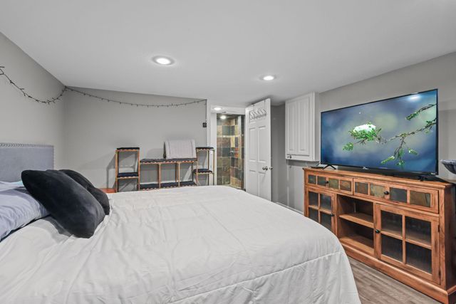 2924 116th Avenue NW, Coon Rapids, MN 55433