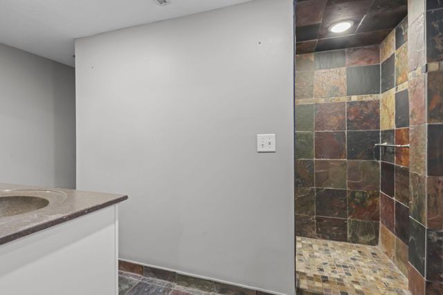 2924 116th Avenue NW, Coon Rapids, MN 55433