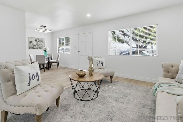 415 417 26th St., National City, CA 91950