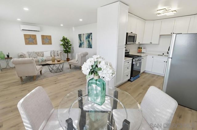 415 417 26th St., National City, CA 91950