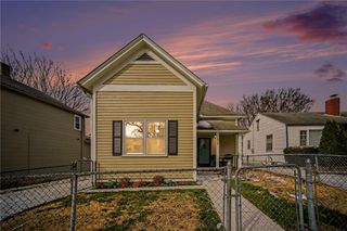 1336 S 17th Street, St Joseph, MO 64507