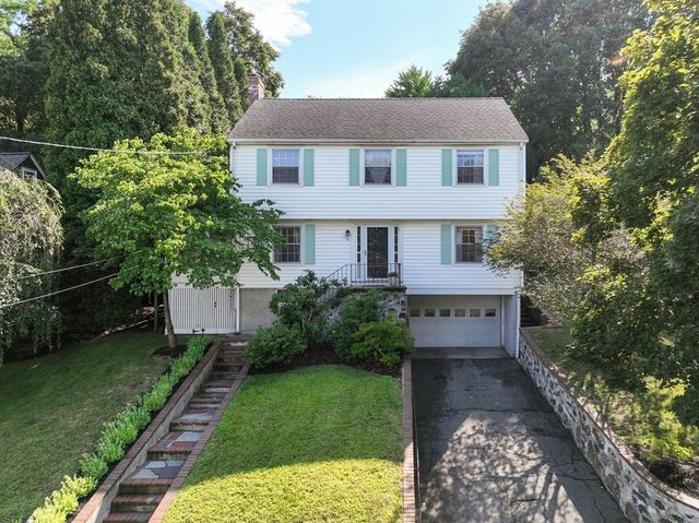 10 Radcliffe Rd, Belmont, MA 02478