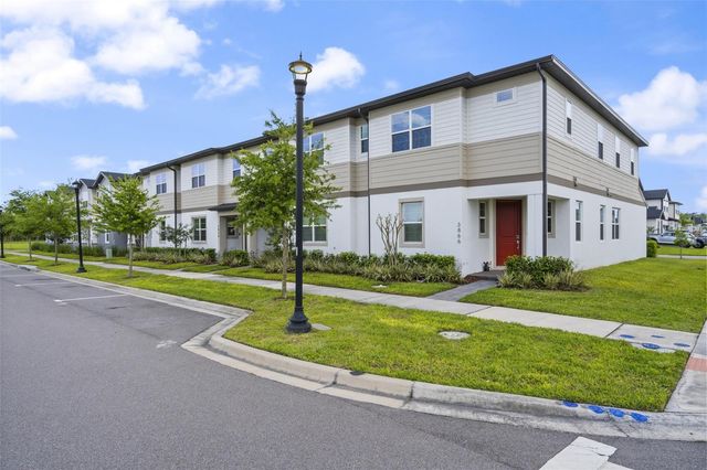 3862 KNOTTY PINE STREET, St Cloud, FL 34772