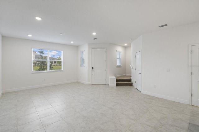 3862 KNOTTY PINE STREET, St Cloud, FL 34772