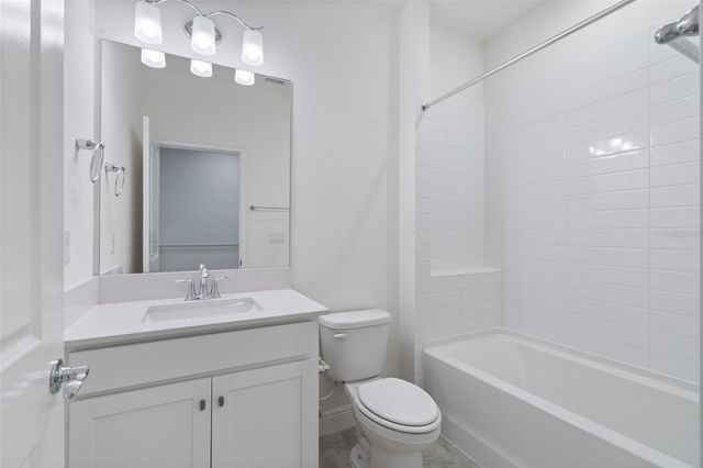 3862 KNOTTY PINE STREET, St Cloud, FL 34772