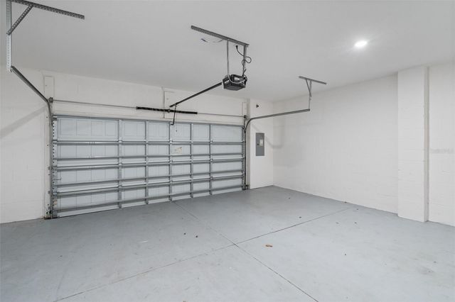 3862 KNOTTY PINE STREET, St Cloud, FL 34772