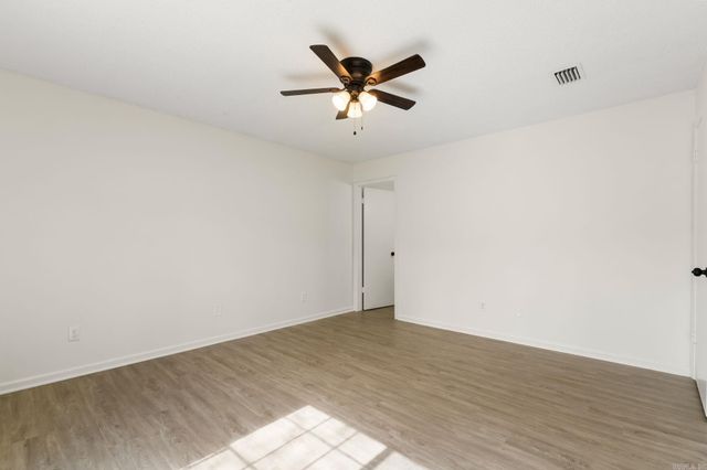 18 Summerwood Drive, Benton, AR 72019