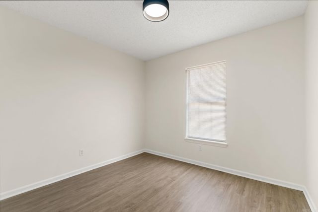 18 Summerwood Drive, Benton, AR 72019