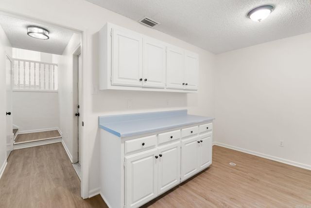 18 Summerwood Drive, Benton, AR 72019