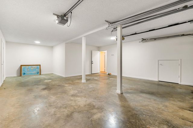 18 Summerwood Drive, Benton, AR 72019