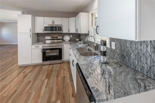 6109 Ridge Way, Douglasville, GA 30135