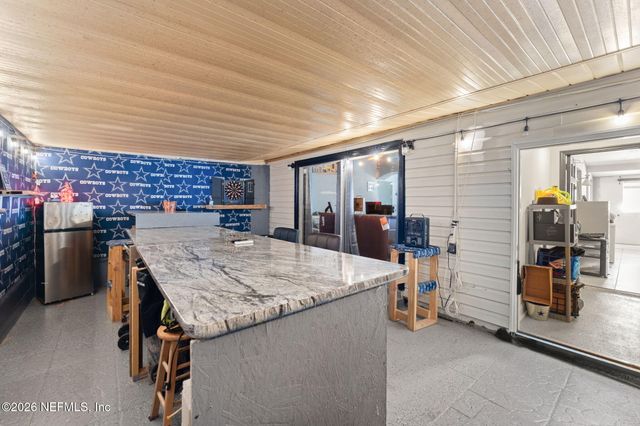 1817 BANBURY Road, Jacksonville, FL 32211