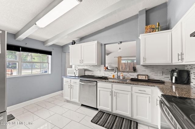 1817 BANBURY Road, Jacksonville, FL 32211