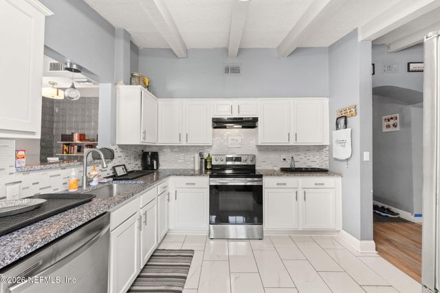 1817 BANBURY Road, Jacksonville, FL 32211