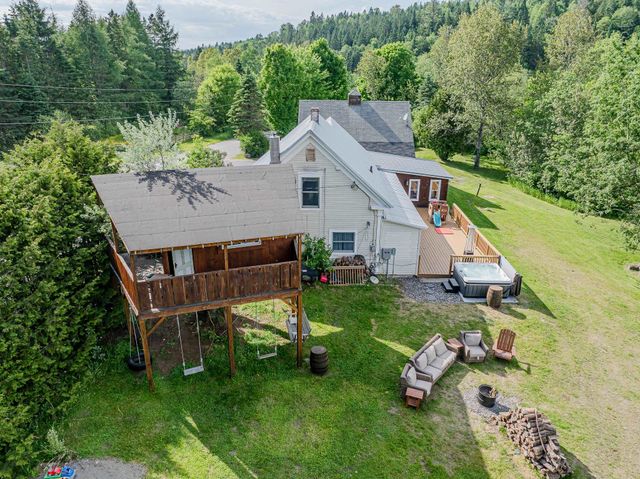 21 Bungy Road, Colebrook, NH 03576