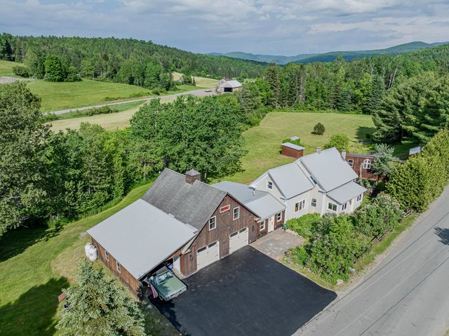21 Bungy Road, Colebrook, NH 03576