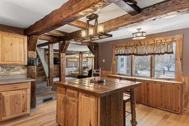 21 Bungy Road, Colebrook, NH 03576