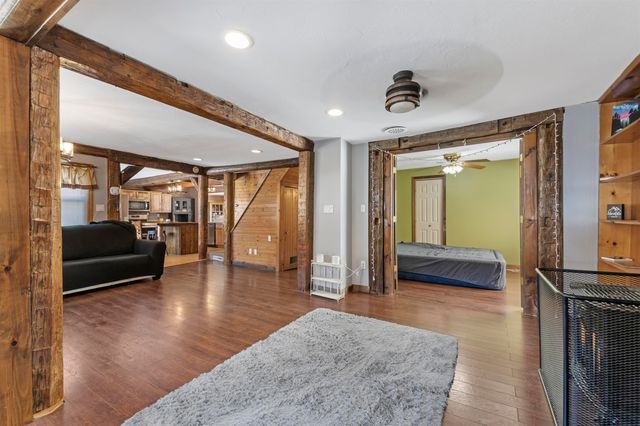 21 Bungy Road, Colebrook, NH 03576