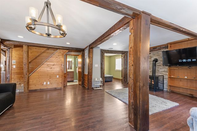 21 Bungy Road, Colebrook, NH 03576