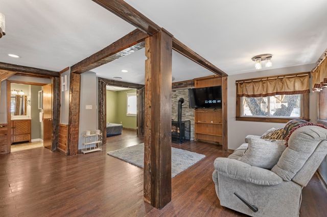 21 Bungy Road, Colebrook, NH 03576