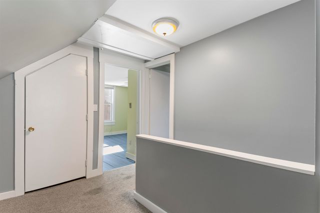 21 Bungy Road, Colebrook, NH 03576