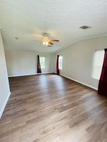 1103 Lemon Street, Okeechobee, FL 34974