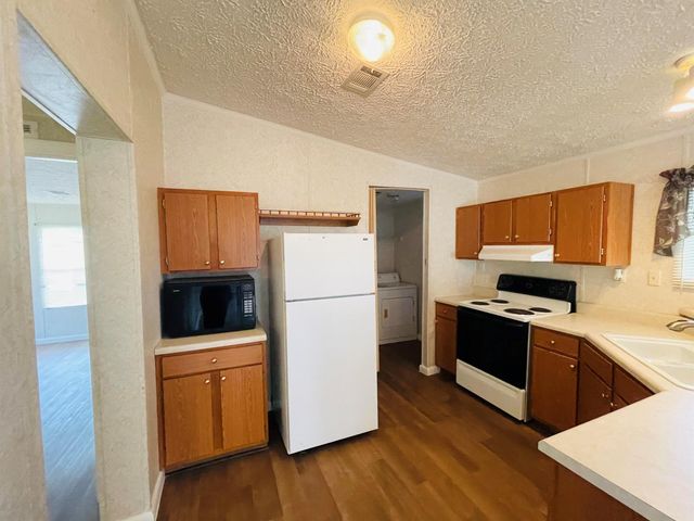 1103 Lemon Street, Okeechobee, FL 34974