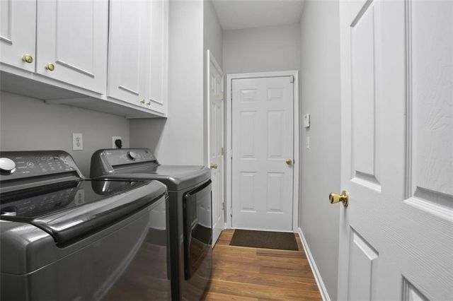2643 WHISPERING PINES Drive, Grayson, GA 30017