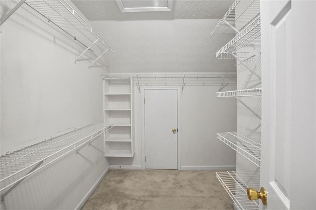 2643 WHISPERING PINES Drive, Grayson, GA 30017
