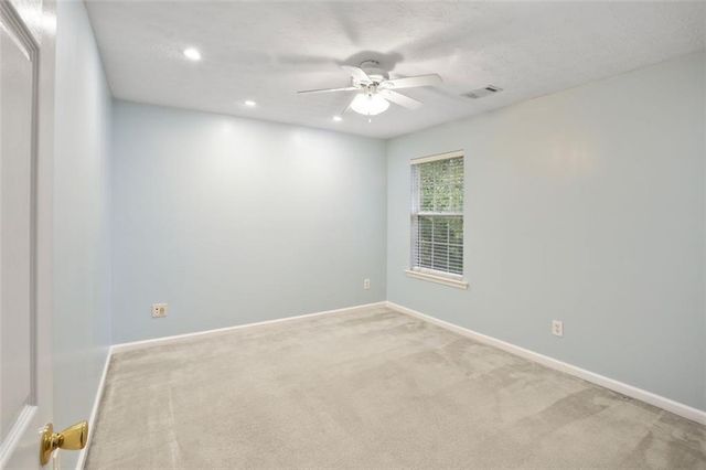 2643 WHISPERING PINES Drive, Grayson, GA 30017