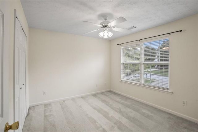 2643 WHISPERING PINES Drive, Grayson, GA 30017