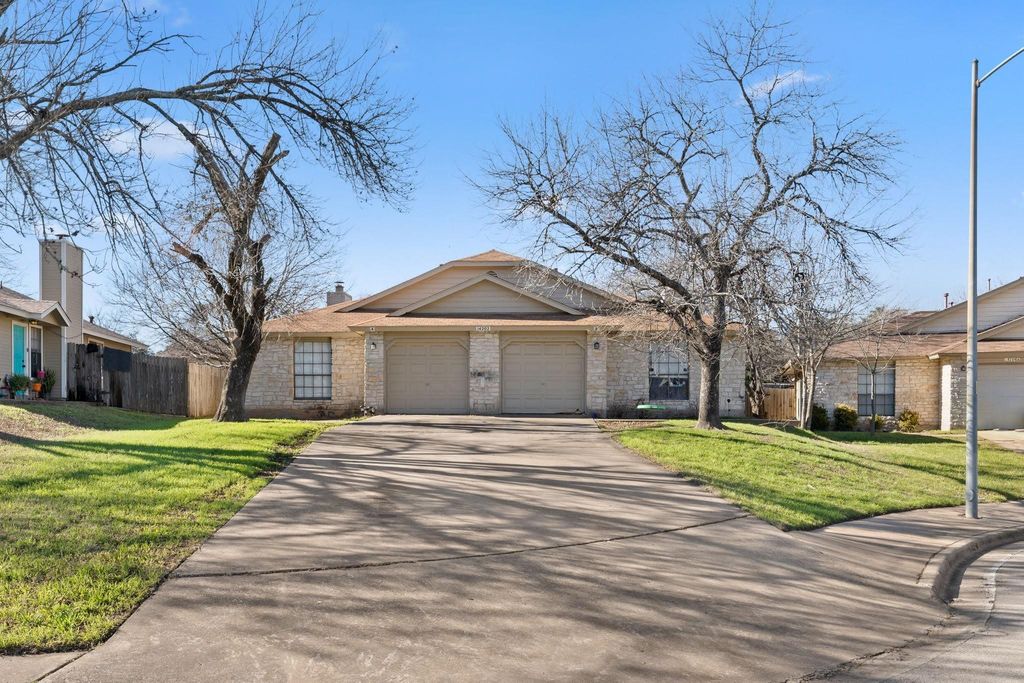 14202 Sussman CT A, Austin, TX 78728