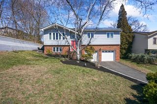 15 Wanda Ct, Clifton City, NJ 07014