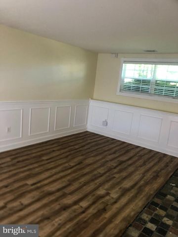 1403 SKYHAVEN CT, Herndon, VA 20170