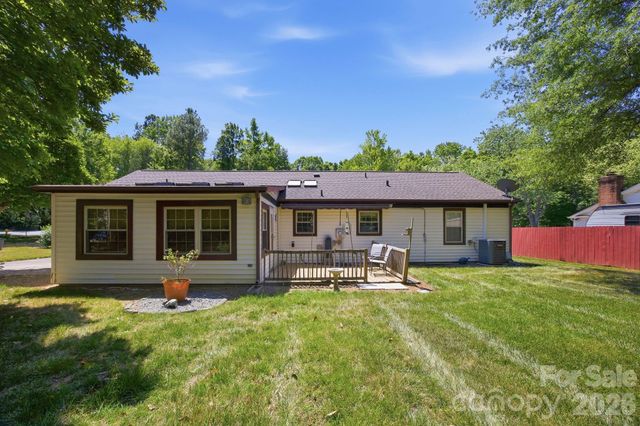 8523 Othello Place, Charlotte, NC 28227