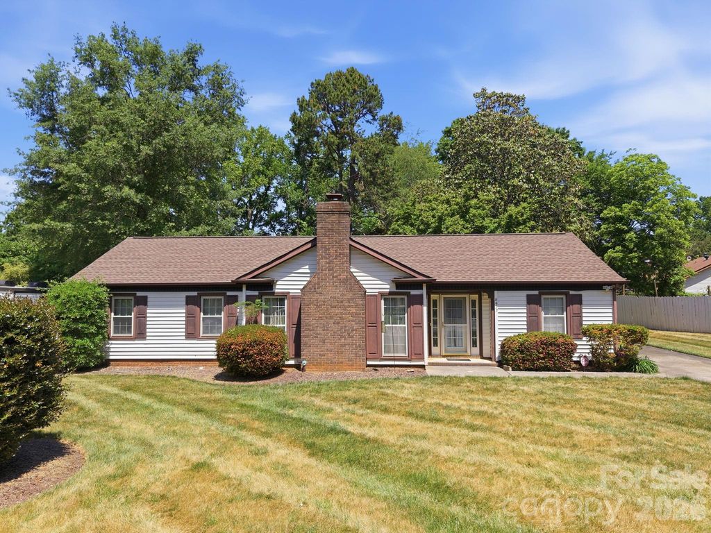 8523 Othello Place, Charlotte, NC 28227