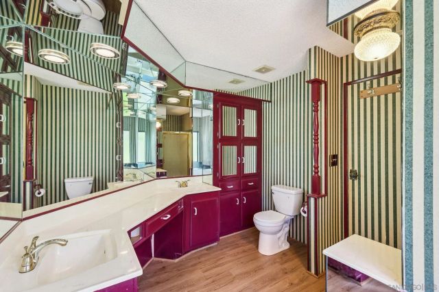 275 S Worthington St 14, Spring Valley, CA 91977