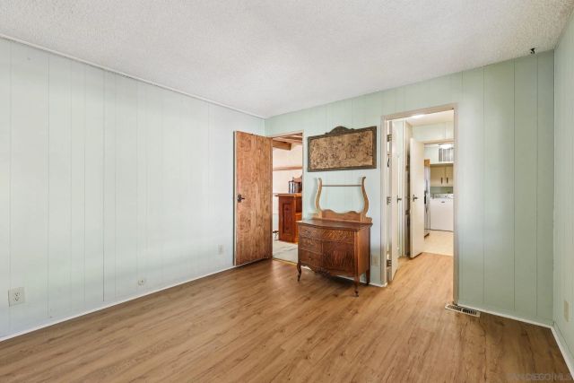 275 S Worthington St 14, Spring Valley, CA 91977