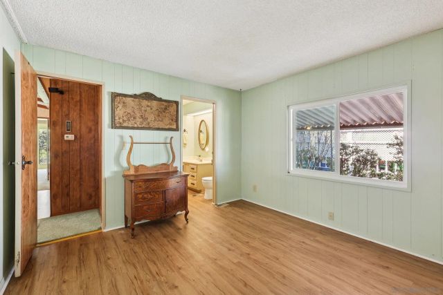 275 S Worthington St 14, Spring Valley, CA 91977