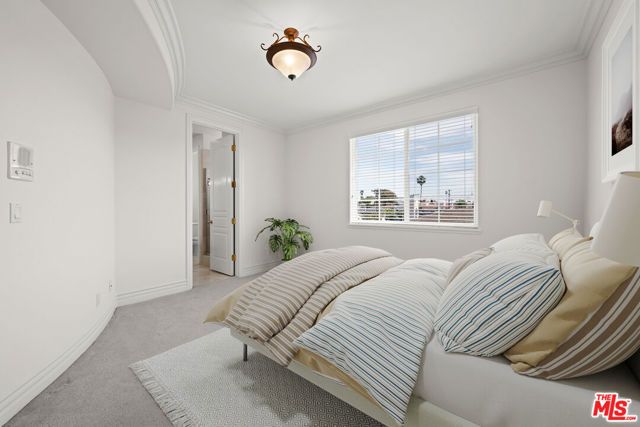 1756 Ruhland Avenue, Manhattan Beach, CA 90266