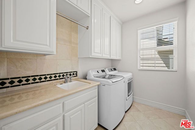 1756 Ruhland Avenue, Manhattan Beach, CA 90266