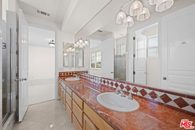 1756 Ruhland Avenue, Manhattan Beach, CA 90266