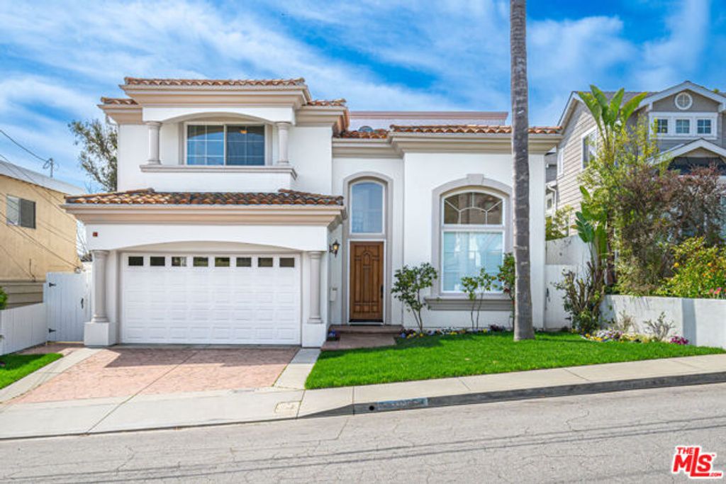 1756 Ruhland Avenue, Manhattan Beach, CA 90266