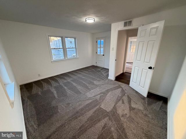 14715 PENNSYLVANIA AVE, Hagerstown, MD 21742