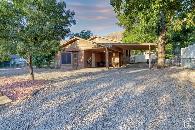 65 S MAIN ST, La Verkin, UT 84745