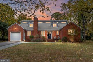 3122 WORTHINGTON CIR, Falls Church, VA 22044