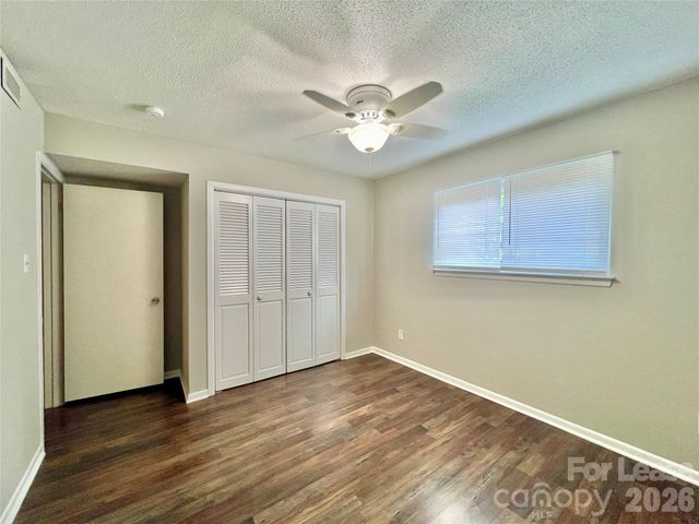 2901 Heathstead Place I, Charlotte, NC 28210